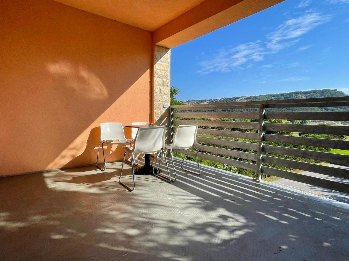 Apartments Chilla *** Lopar Εξωτερικό φωτογραφία