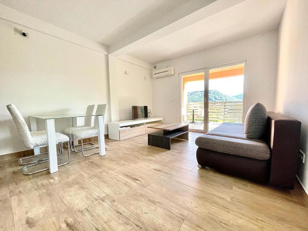 Apartments Chilla *** Lopar Εξωτερικό φωτογραφία