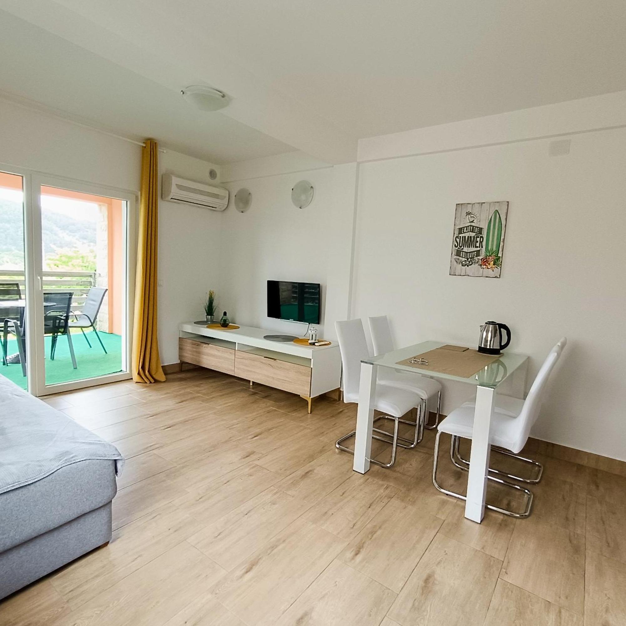 Apartments Chilla *** Lopar Εξωτερικό φωτογραφία