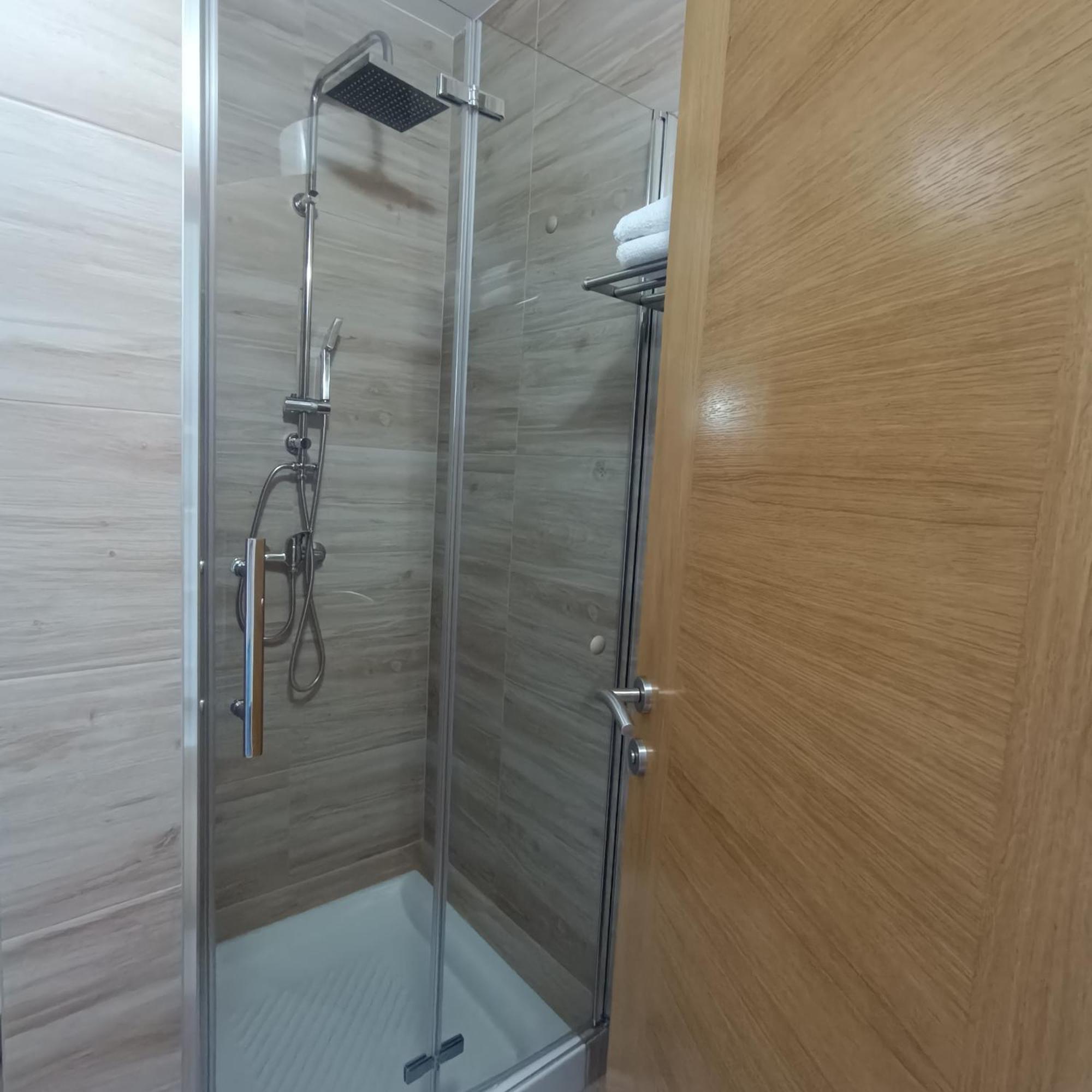 Apartments Chilla *** Lopar Εξωτερικό φωτογραφία