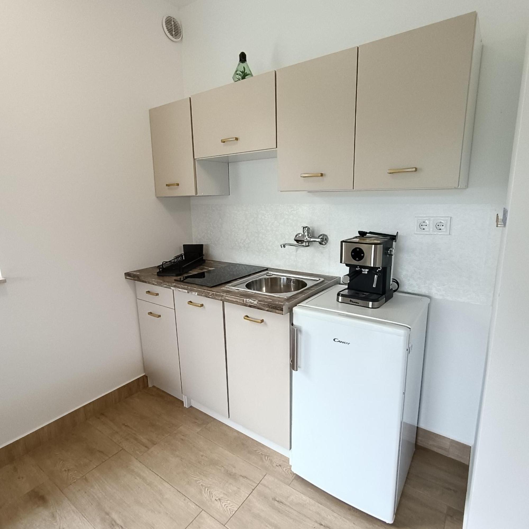 Apartments Chilla *** Lopar Εξωτερικό φωτογραφία
