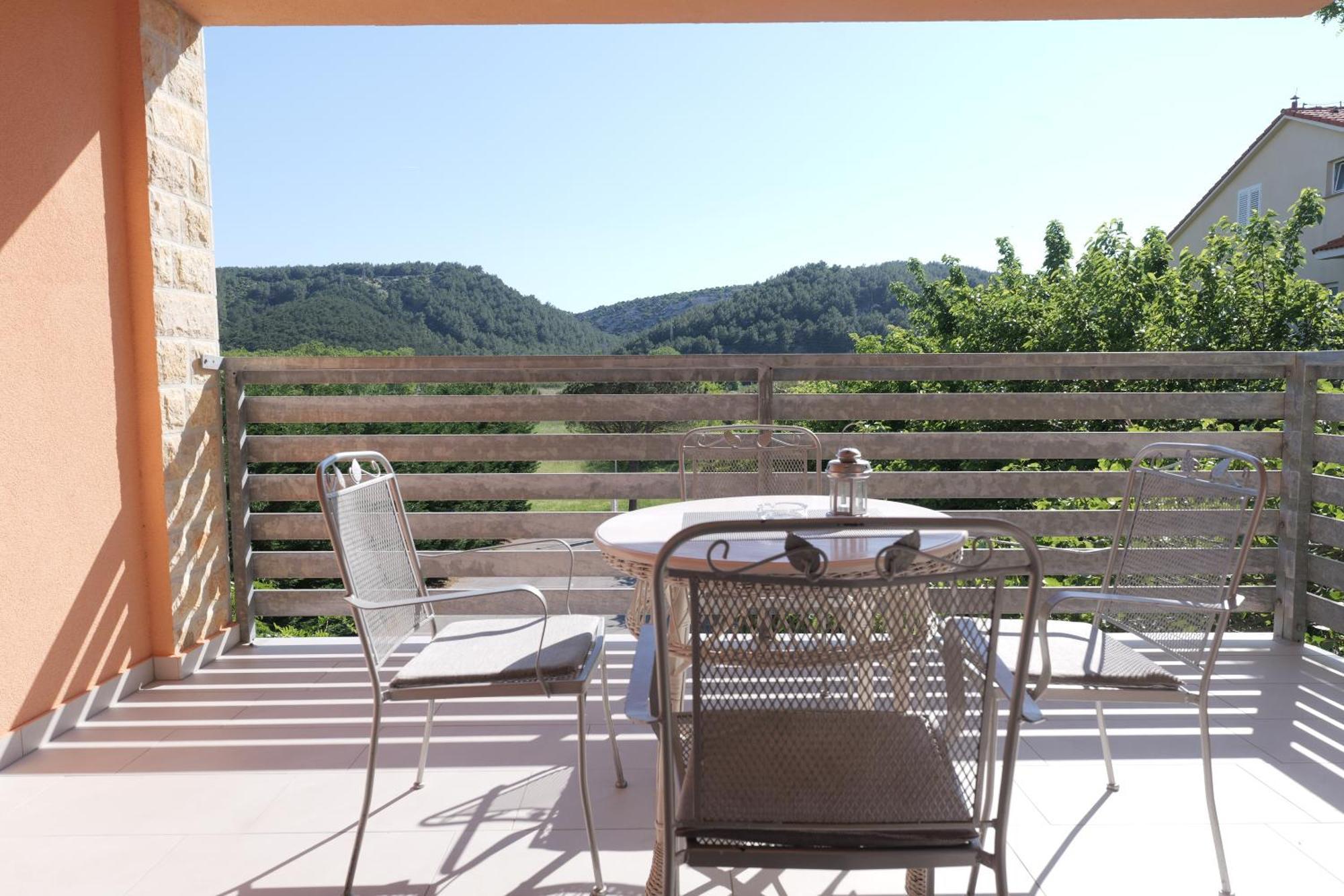 Apartments Chilla *** Lopar Εξωτερικό φωτογραφία